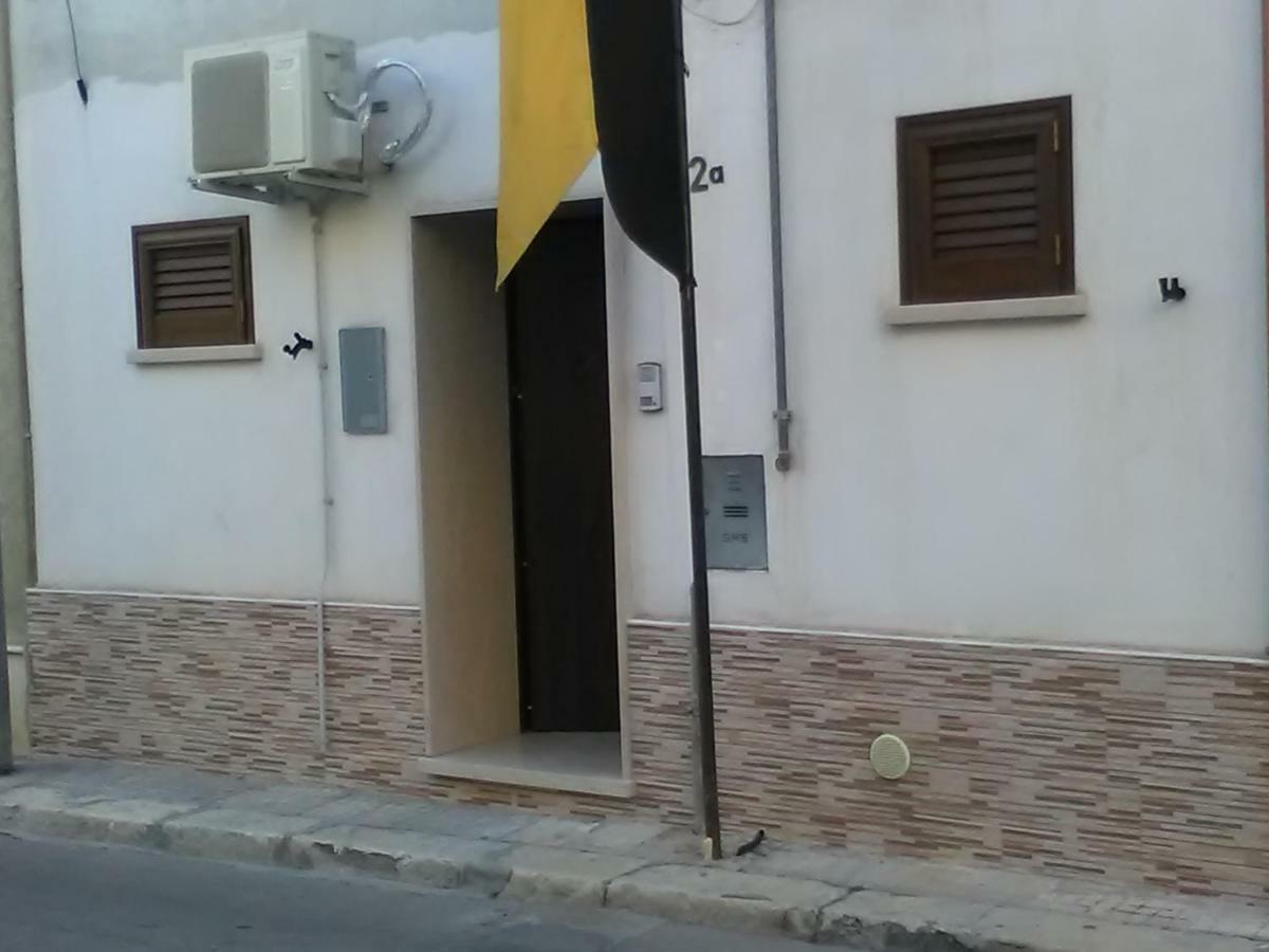 Elisea House Apartment Oria  Ngoại thất bức ảnh